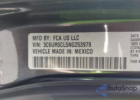 2022 Ram 2500 Tradesman 4X4 6'4 Box z USA, uszkodzony, nr VIN 3C6UR5CL5NG253979